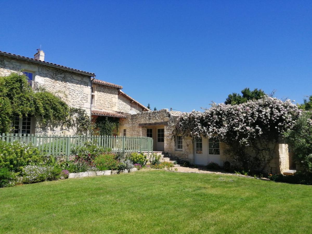 Chateau De Puissentut Bed & Breakfast Homps  ภายนอก รูปภาพ