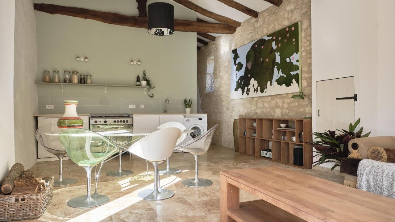 Chateau De Puissentut Bed & Breakfast Homps  ภายนอก รูปภาพ