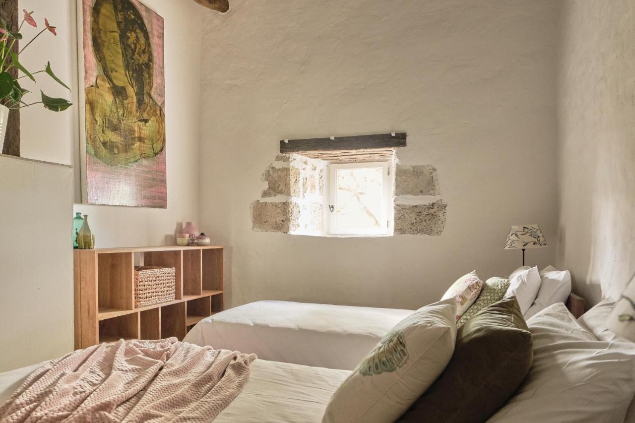 Chateau De Puissentut Bed & Breakfast Homps  ภายนอก รูปภาพ